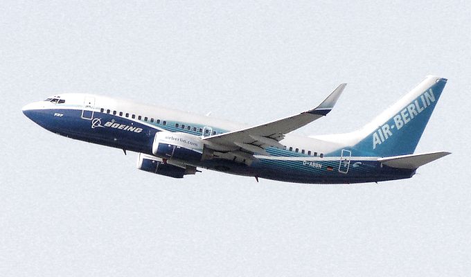 Boeing 737 - 700