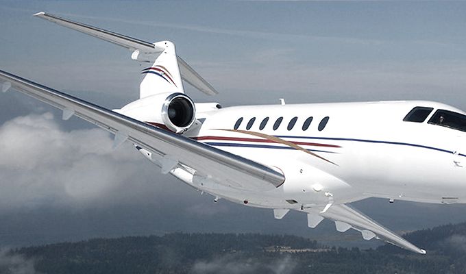 Hawker 4000
