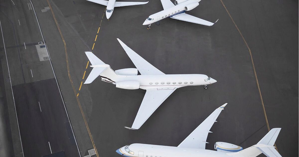 What are (Airport) Slots in Aviation and How do they Affect your